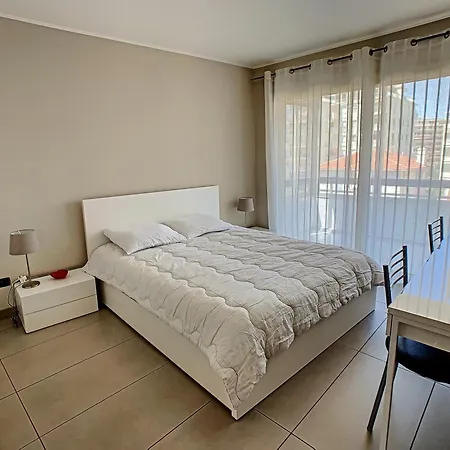Cannes, 3 Pièces, 4 Personnes - Fr-1-470-33 * Cannes