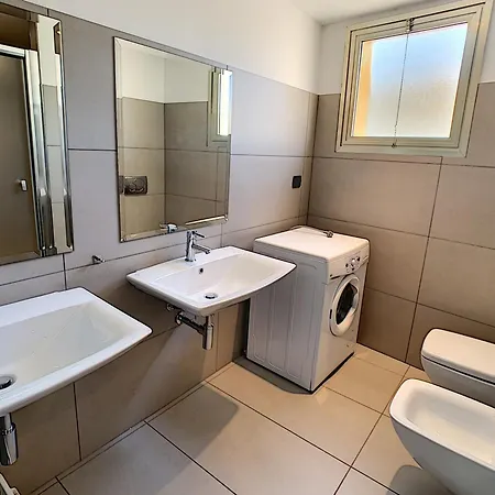 Cannes, 3 Pièces, 4 Personnes - Fr-1-470-33 Appartement Cannes